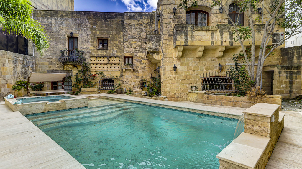 siggiewi-safe-area-location-christies-malta